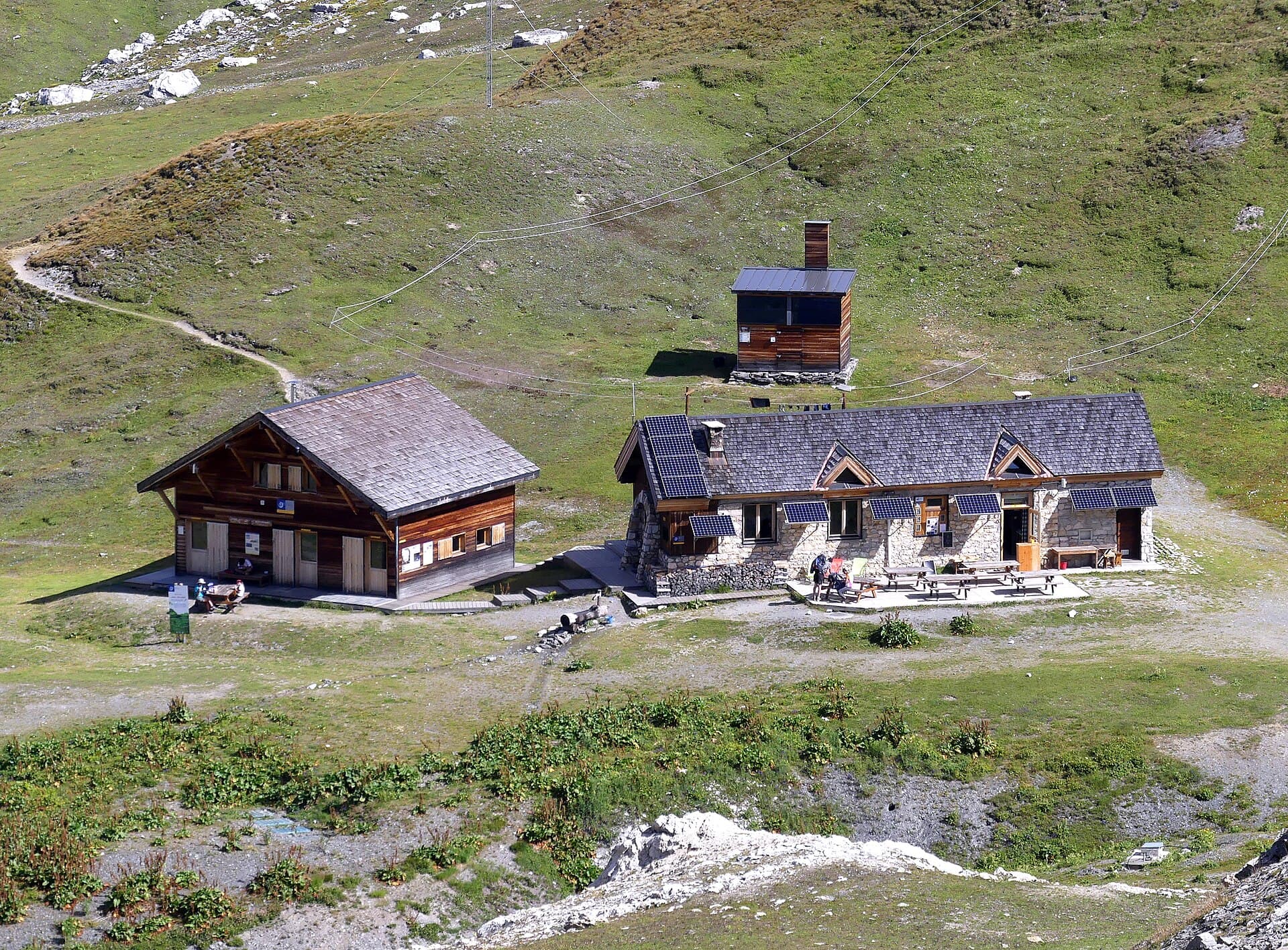 Enfilade de crêtes et de vallons d'altitude en Tarentaise